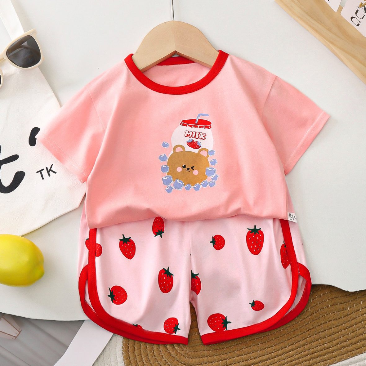 bebeshki-detski-komplekt-strawberry-milkshake-baer (2)