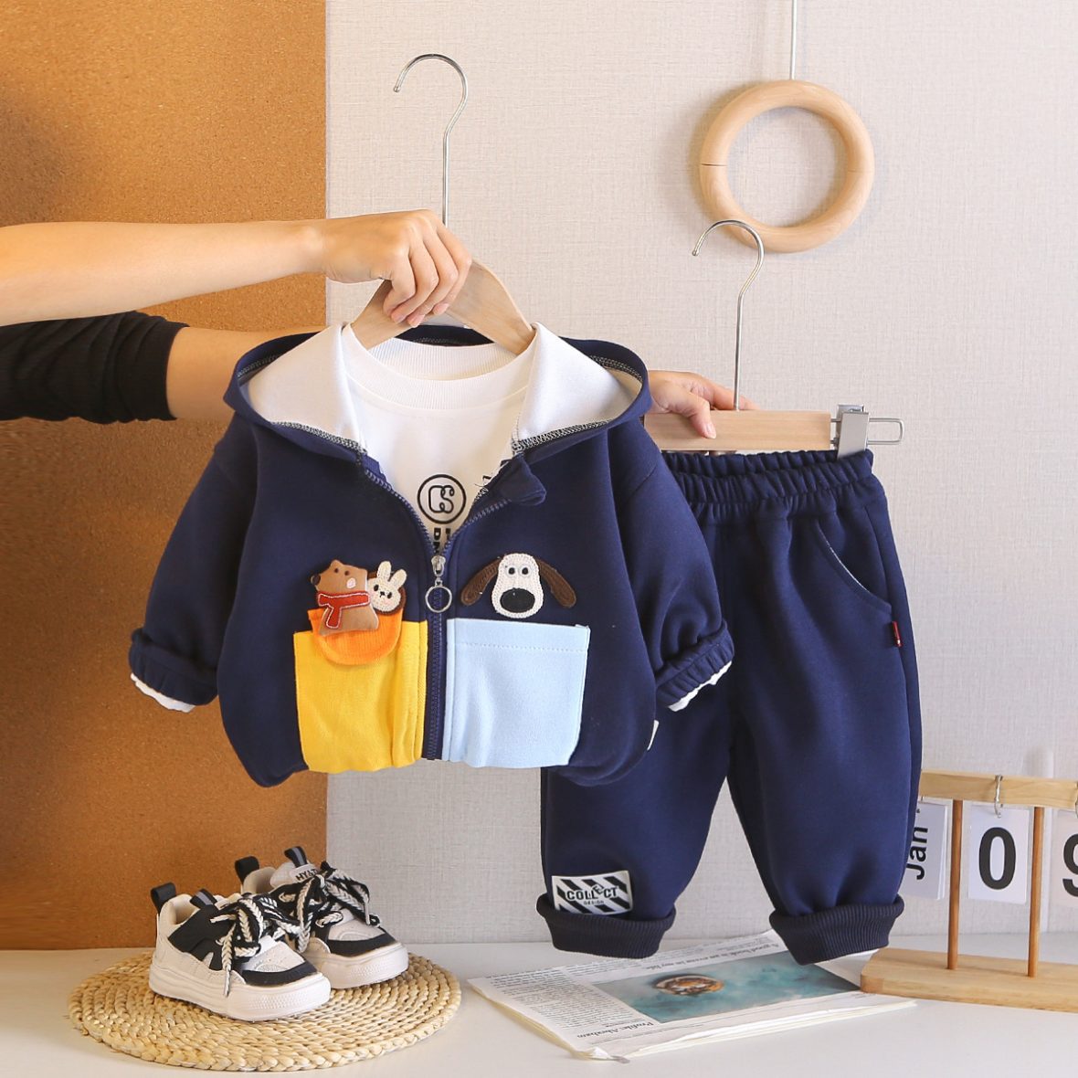 beebeshki-detski-komplekt-doggo-friends (8)