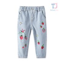 bebeshki-detska-danki-Mini Strawberries