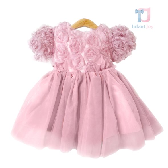Rochie premium cu numeroase flori 3D și tul bogat Rose Elegance