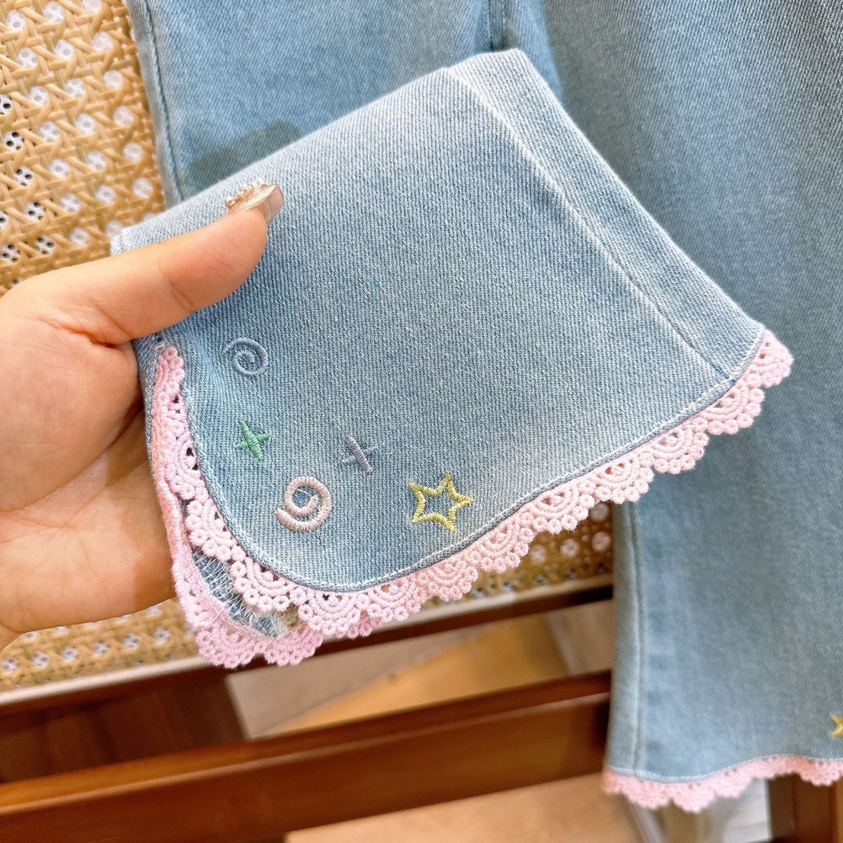 bebeshki-detski-kompltk-Rosy Charm (8)