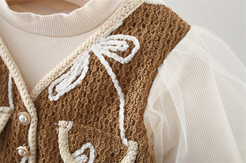 bebeshka-detska-roklq-butterfly-curiosity-mocha (14)