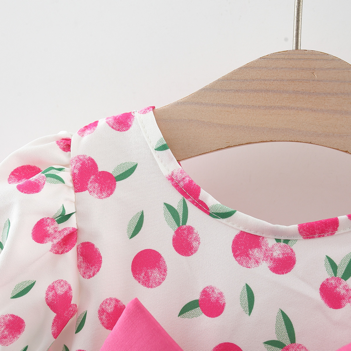 bebeshka-detska-roklq-s-efektna-pandelka-cherry-caprice (2)