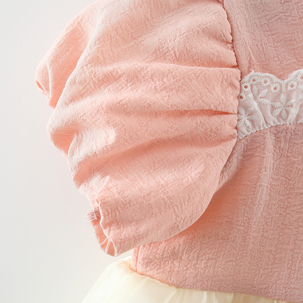 bebeshka-detska-roklq-s-organza-dantela-i-bufan-rakav-little-charm-pink (8)