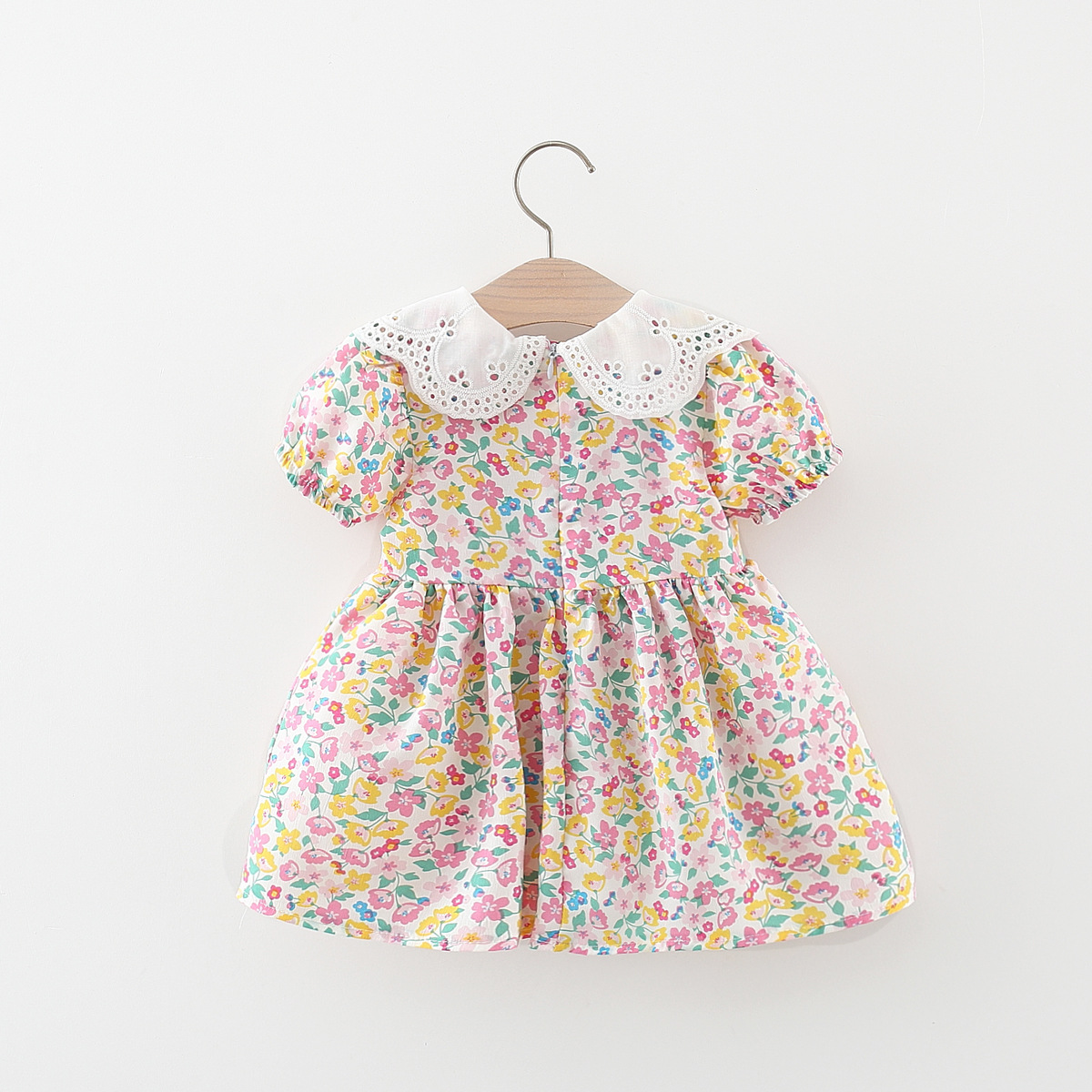 bebeshka-detska-roklq-s-qka-ot-dantela-i-visulka-mini-flowerista (4)