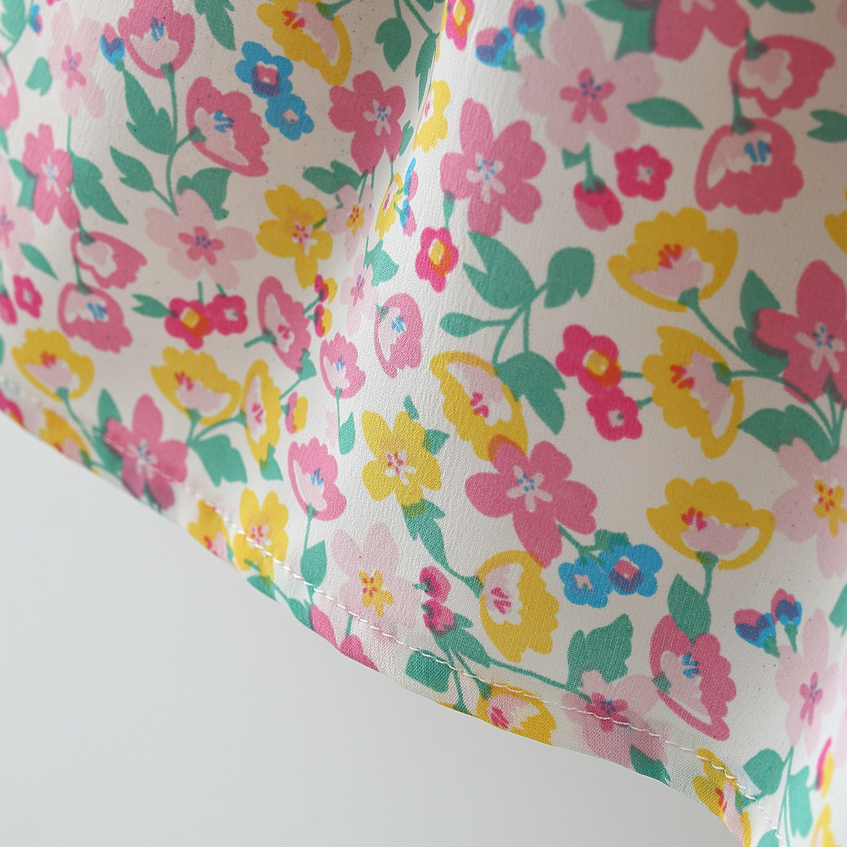 bebeshka-detska-roklq-s-qka-ot-dantela-i-visulka-mini-flowerista (5)