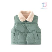 Vestă impermeabilă cu căptușeală moale din lână Green Karakul