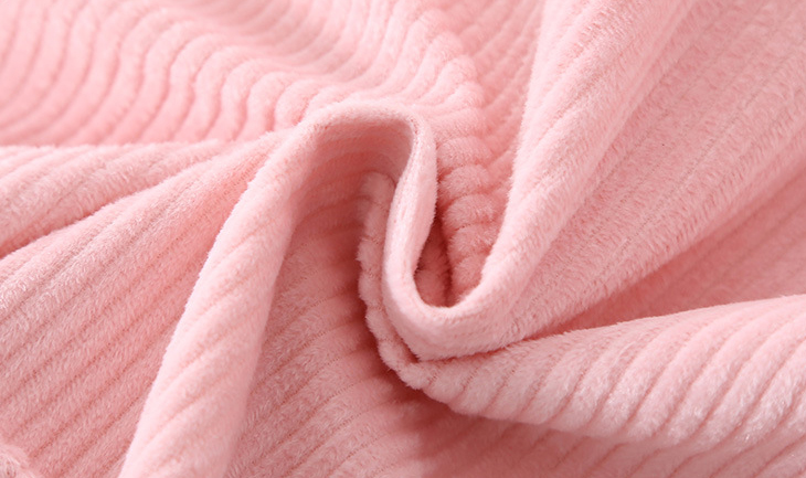 bebeshki-detski-gashterizon-ot-ripseno-kadife-huggy-bear-pink (2)