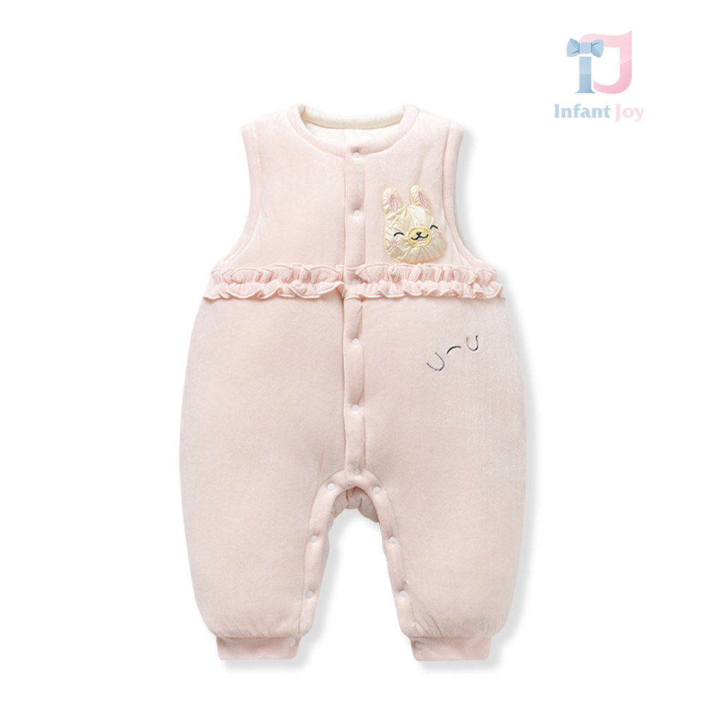 Salopetă din catifea cu umplutură din puf Bunny Ruffles