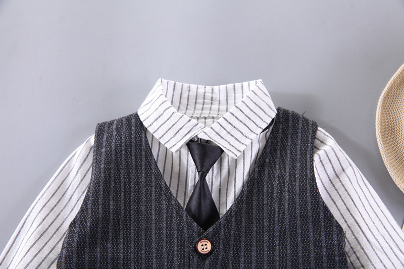 bebeshki-detski-komplekt-black-benjamin (1)