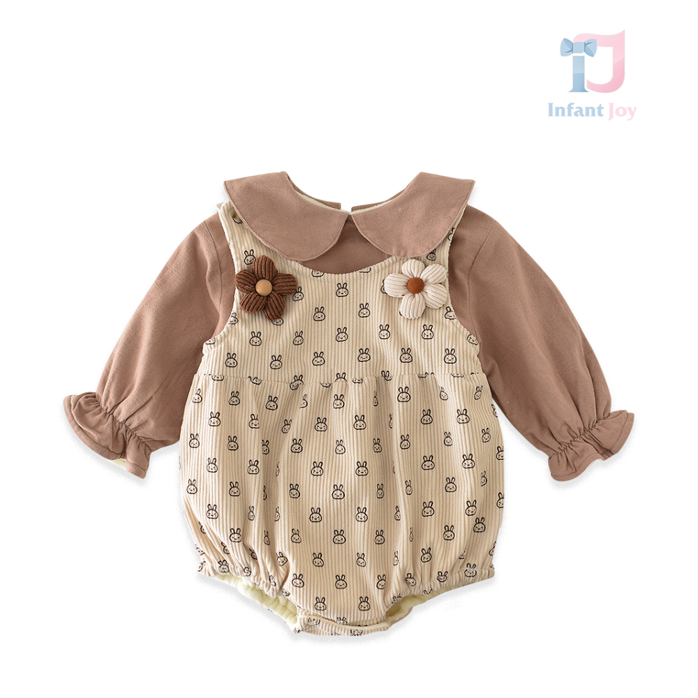 Set de 2 piese din catifea cu salopeta si camasa spectaculoasa Bunny Flower