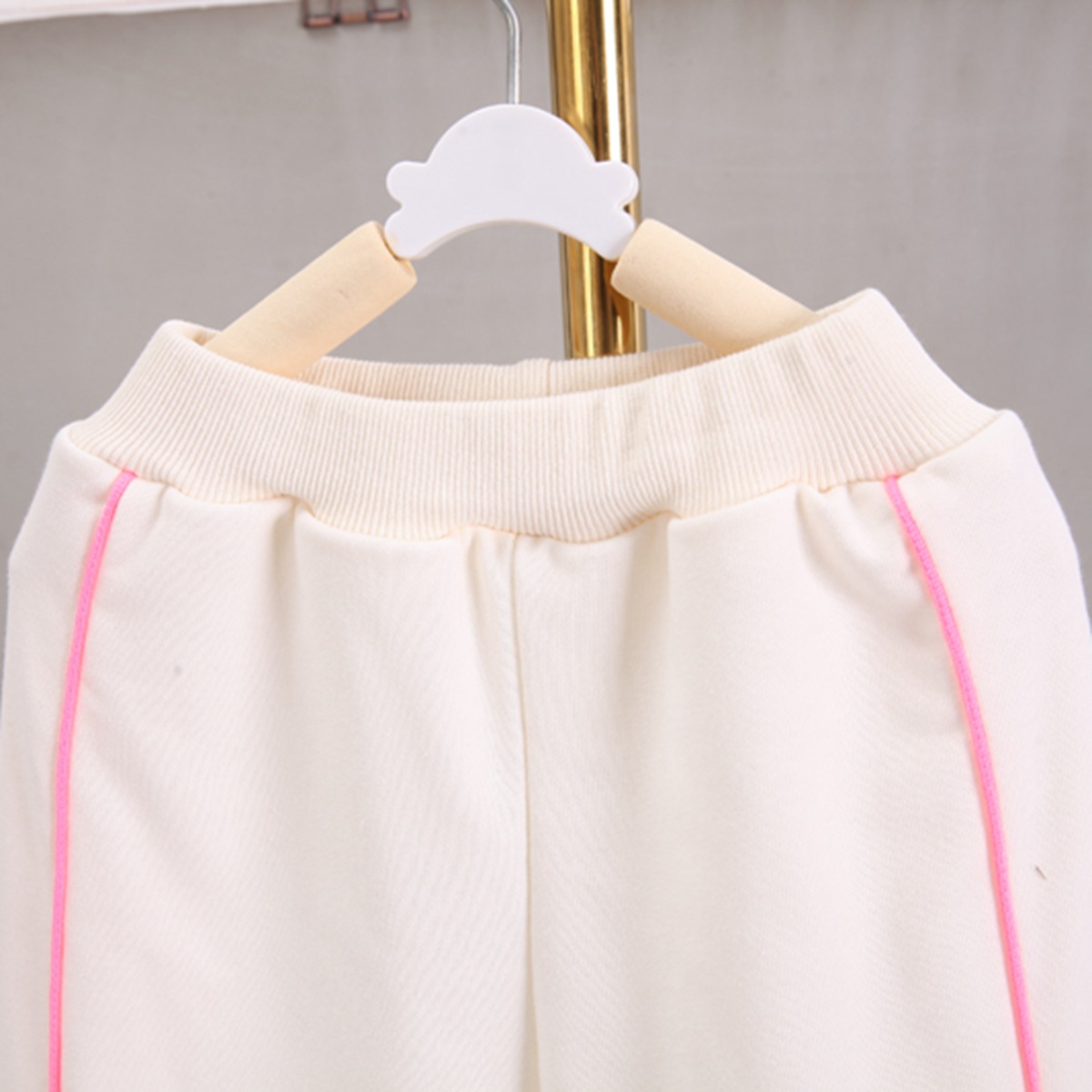 bebeshki-detski-komplekt-hello-pinky-beige (2)