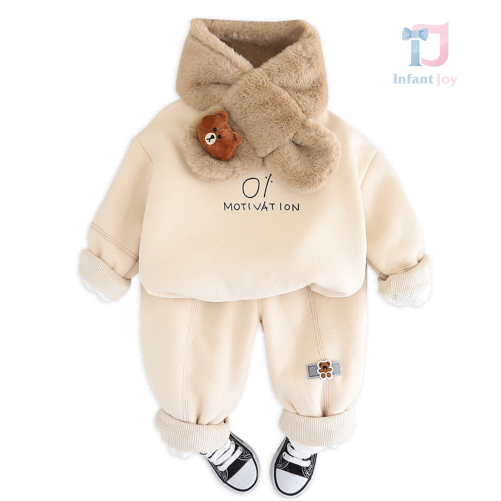 Set matlasat de 3 piese cu eșarfă caldă și broșă Motivation Beige