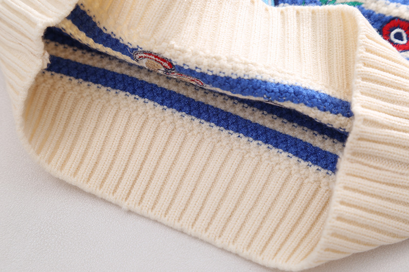 bebeshki-detski-komplekt-s-broderiq-rabbit’s-garden (33)