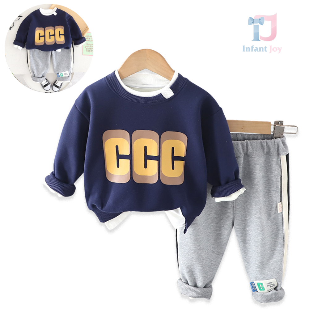 Set matlasat 2 piese cu detalii spectaculoase Triple C