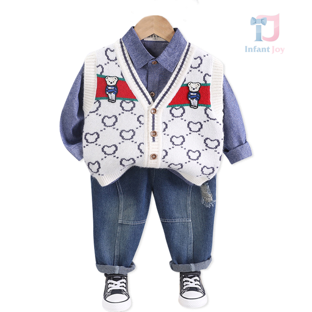 Set sportiv-elegant de 3 piese cu vestă tricotată și broderie Want it, Got it