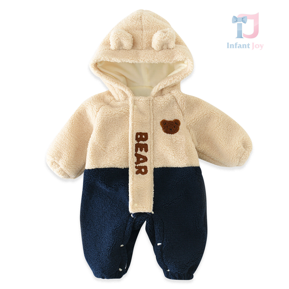 Salopetă de pluș cu broderie și elemente 3D Snowball