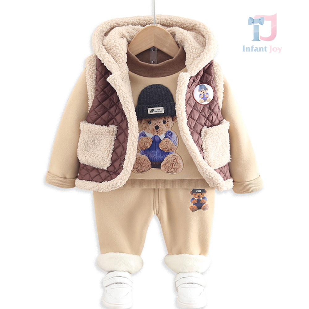 Set matlasat de 3 piese și de pluș cu vestă modernă Go Play Cub