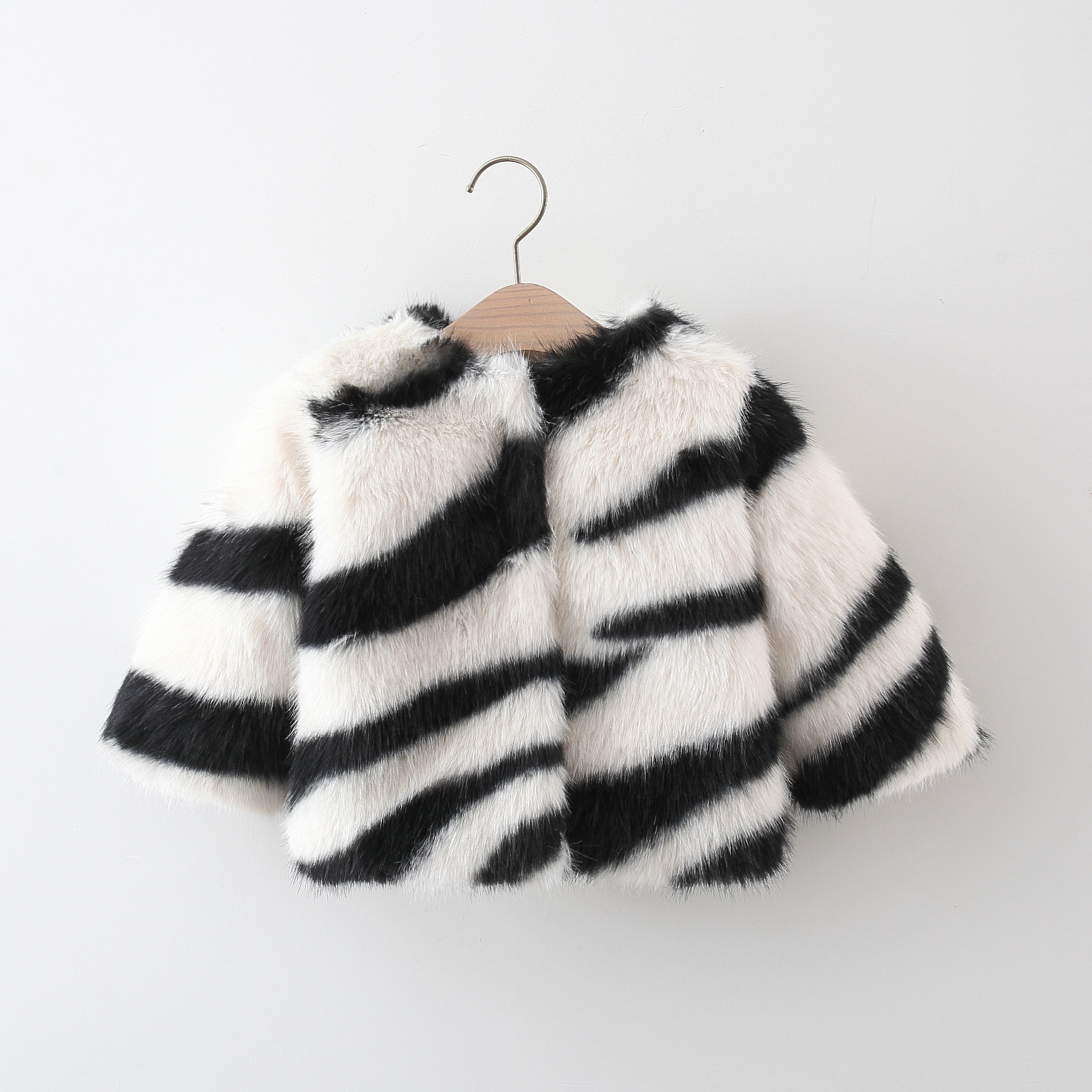 bebeshko-detsko-palto-gracious-zebra (4)