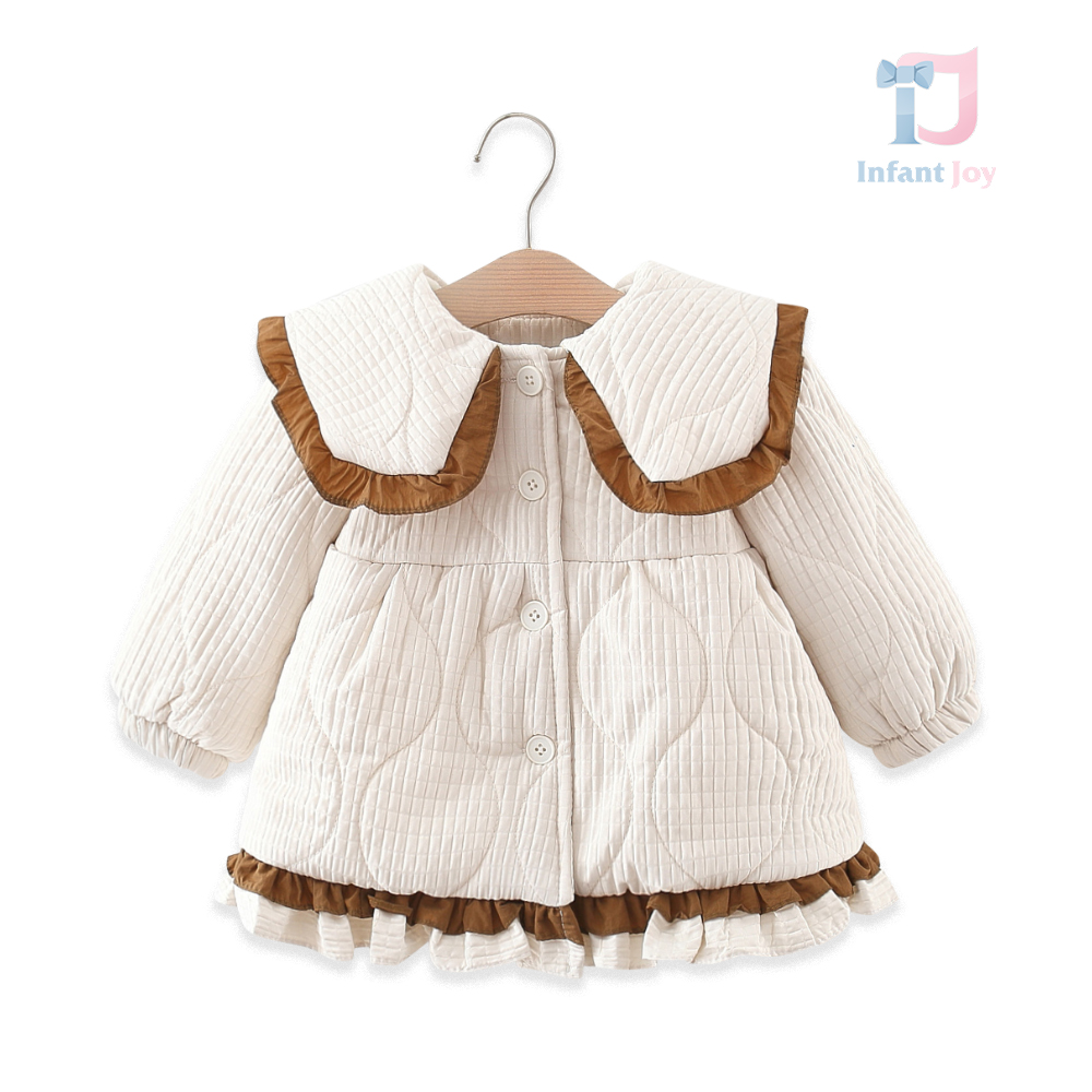 Palton matlasat cu efect de vafa, guler spectaculos si volane Beige Ally