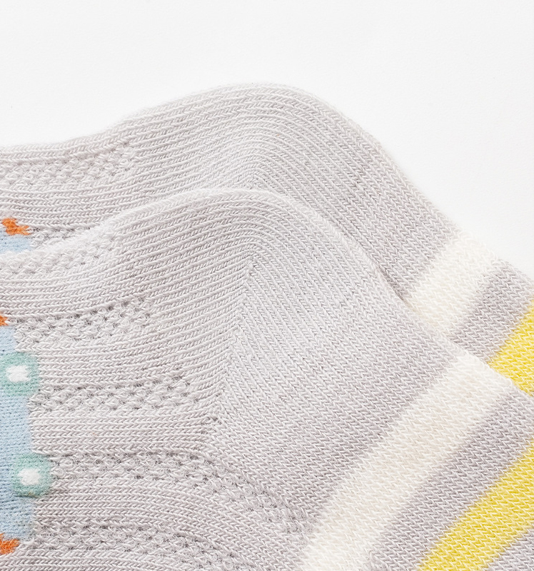 bebeshki-detski-chorapki-traffic-lover (12)