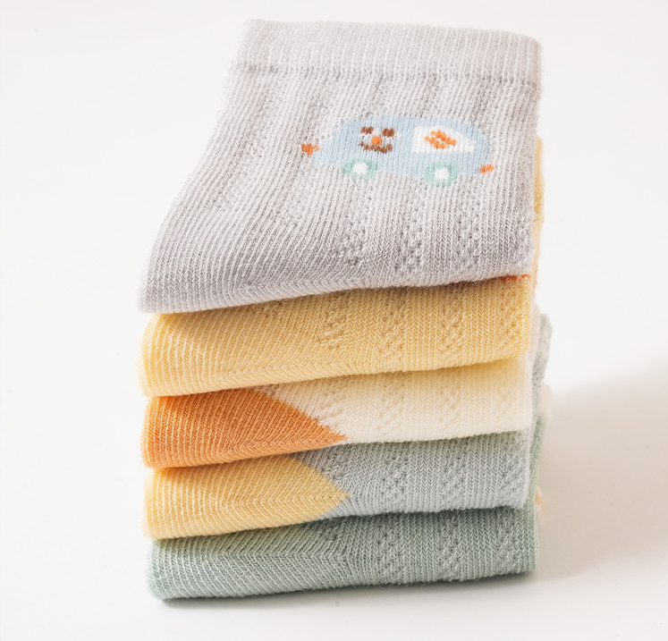 bebeshki-detski-chorapki-traffic-lover (6)