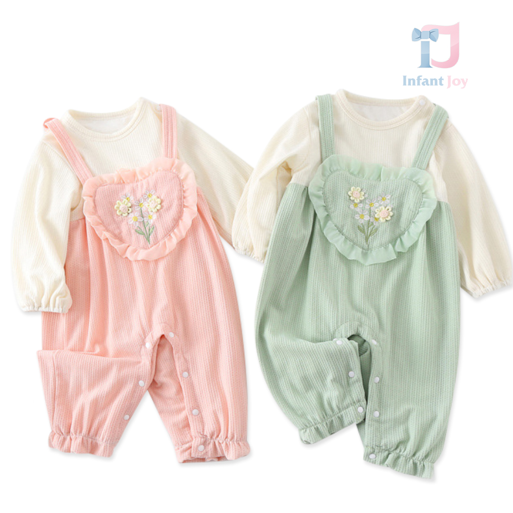 Premium salopetă din tricot fin, cu elemente 3D adăugate Spring Bloom