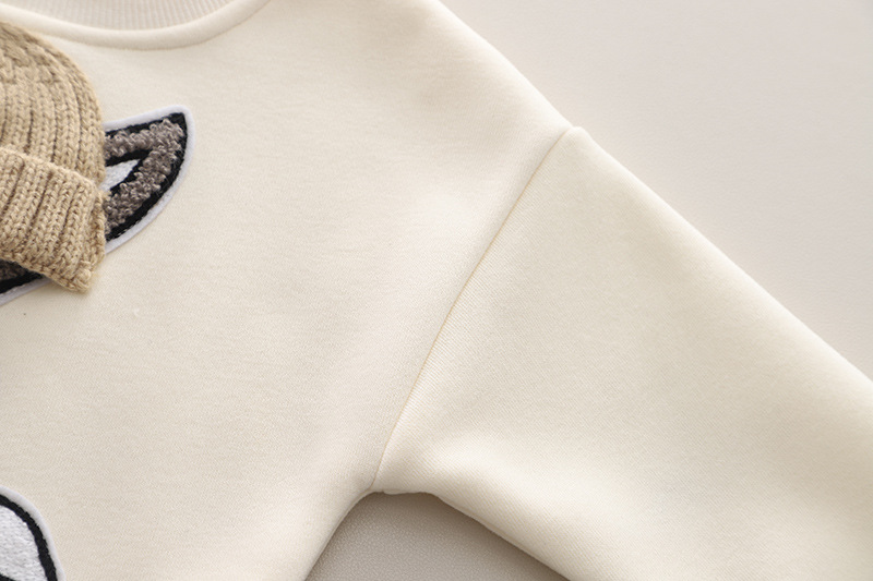 bebeshki-detski-komplekt-bugs-vanilla (5)