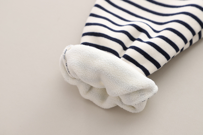 bebeshki-detski-komplekt-bugs-vanilla (6)