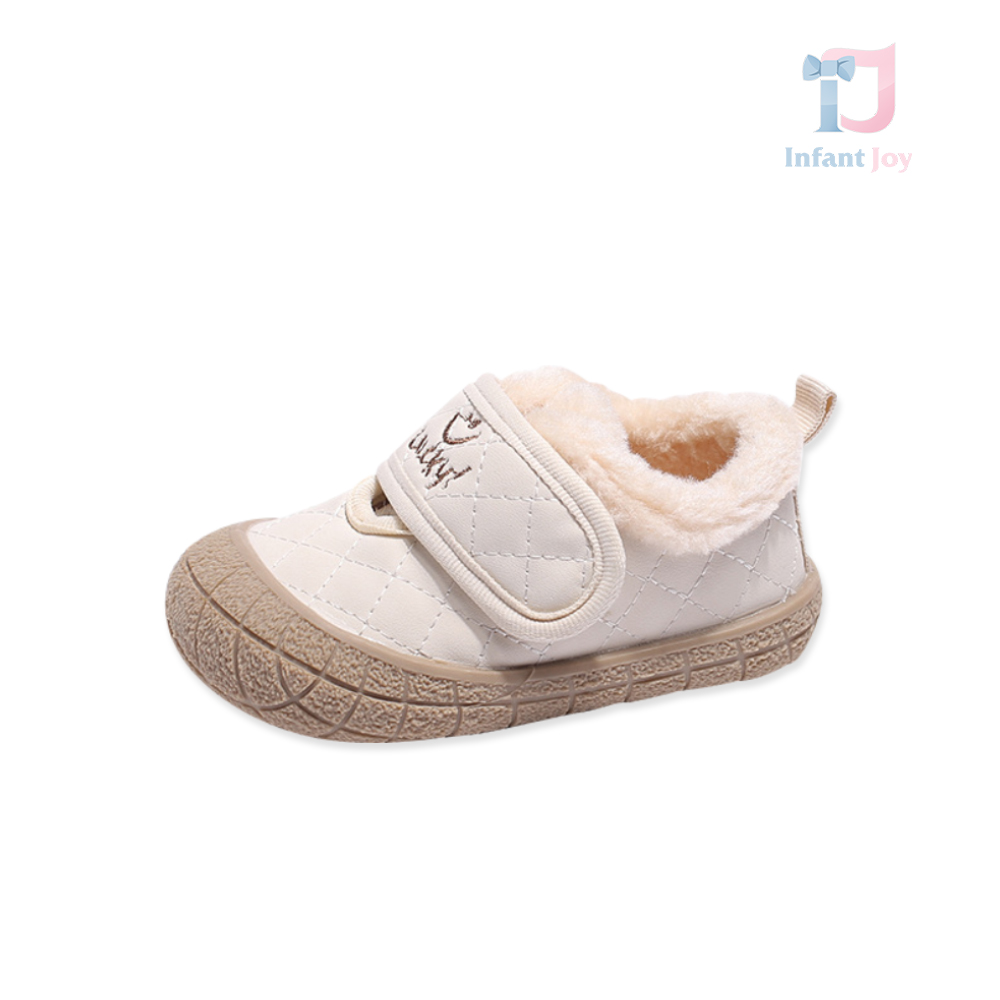 Pantofi cu piele ecologica matlasata, puf si inchidere cu velcro Lucky Smile