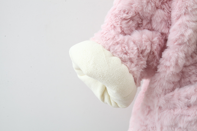 bebeshko-detsko-palto-fluffy-bear-pink