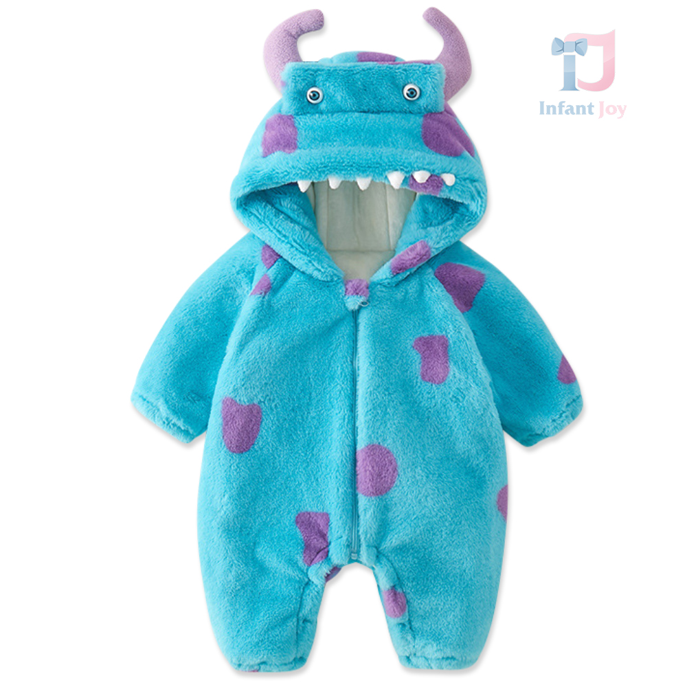 Salopetă pufoasă din pluș, cu glugă și elemente 3D Furry Monster