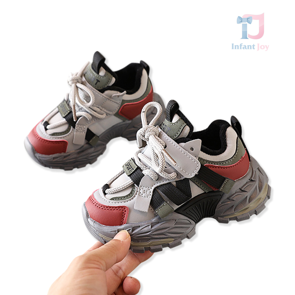 Pantofi sport/sneakers de iarnă cu șireturi și închidere Velcro Trailblazer