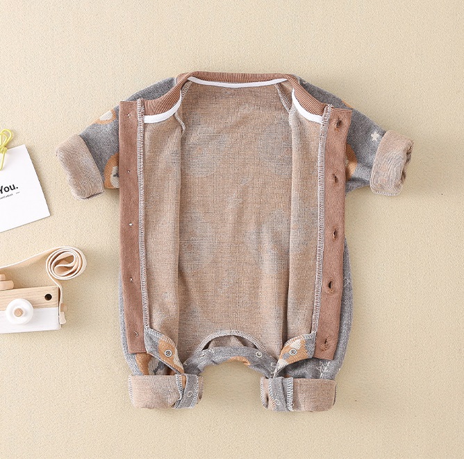 bebeshki-detski-gashterizon-fuzzy-frind-onesie (1)