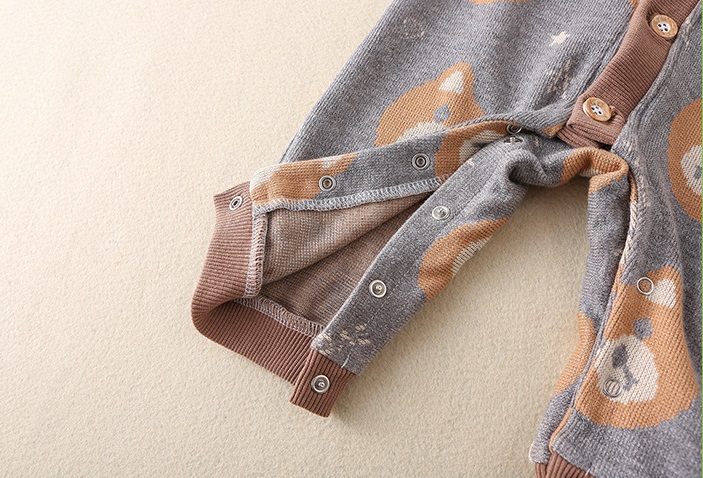 bebeshki-detski-gashterizon-fuzzy-frind-onesie (2)