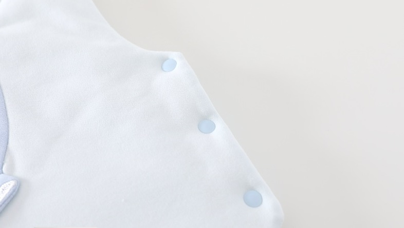 bebeshki-elek-elephant-cuddle (1)