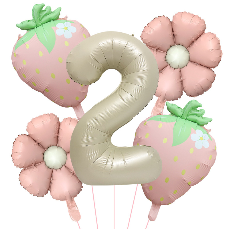 detska-ukrasa-strawberry-flowerista (9)