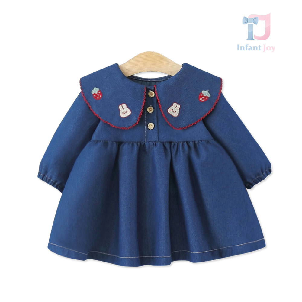 Rochie din denim cu guler tip „Peter Pan” și broderii Strawberry Bunny