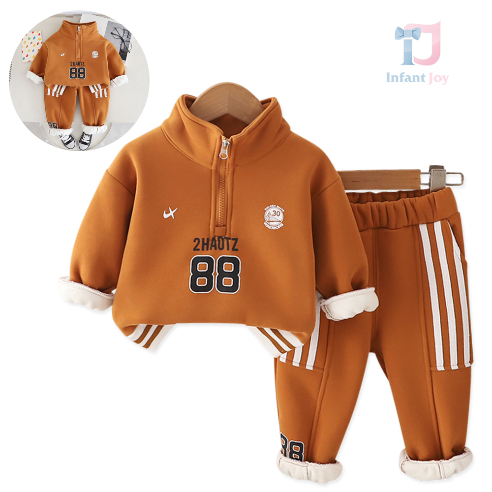 Set sport matlasat de 2 piese cu hanorac cu guler înalt și pantaloni Track88