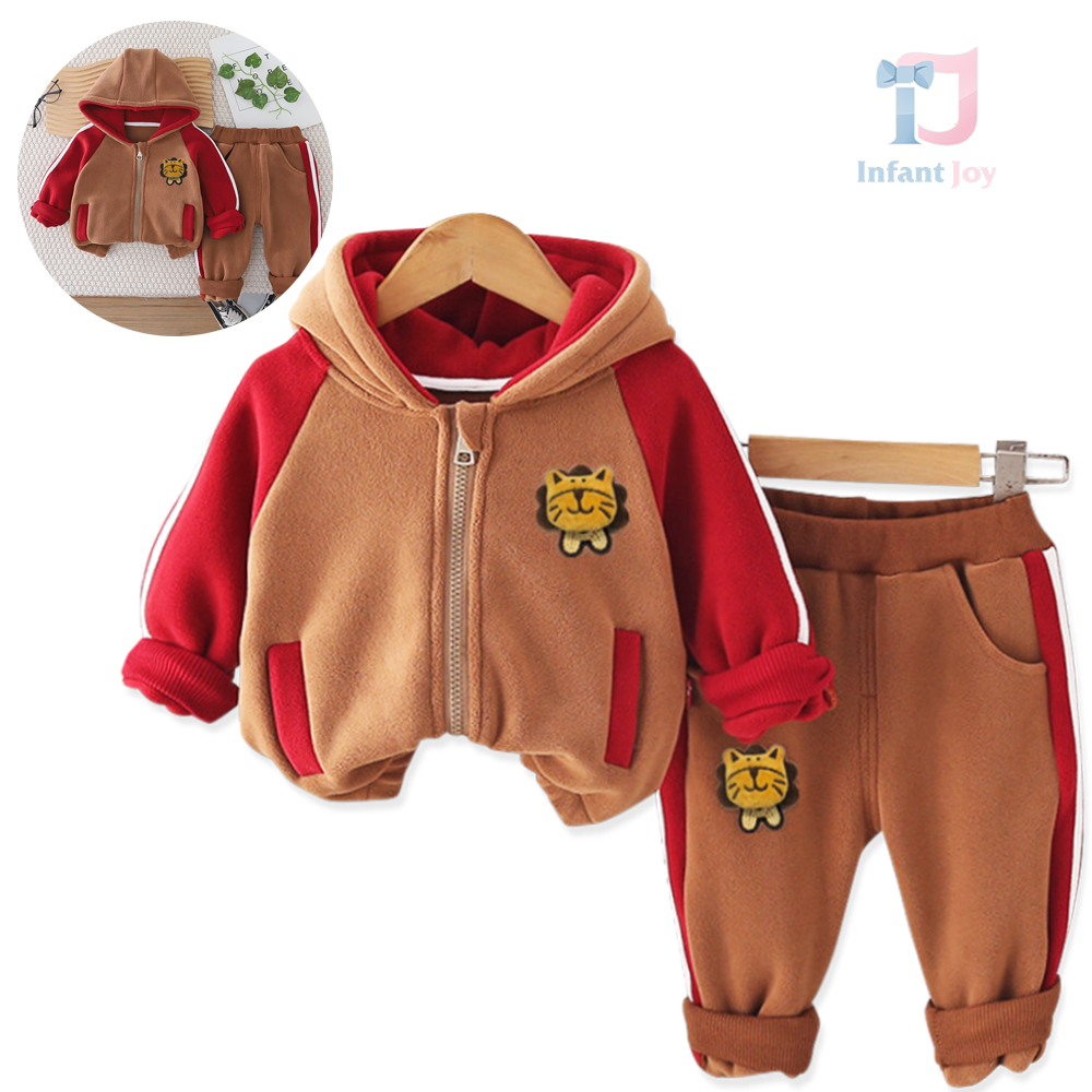 Set sport din fleece de 2 piese cu hanorac cu glugă și pantaloni cu elemente 3D Sporty Leo