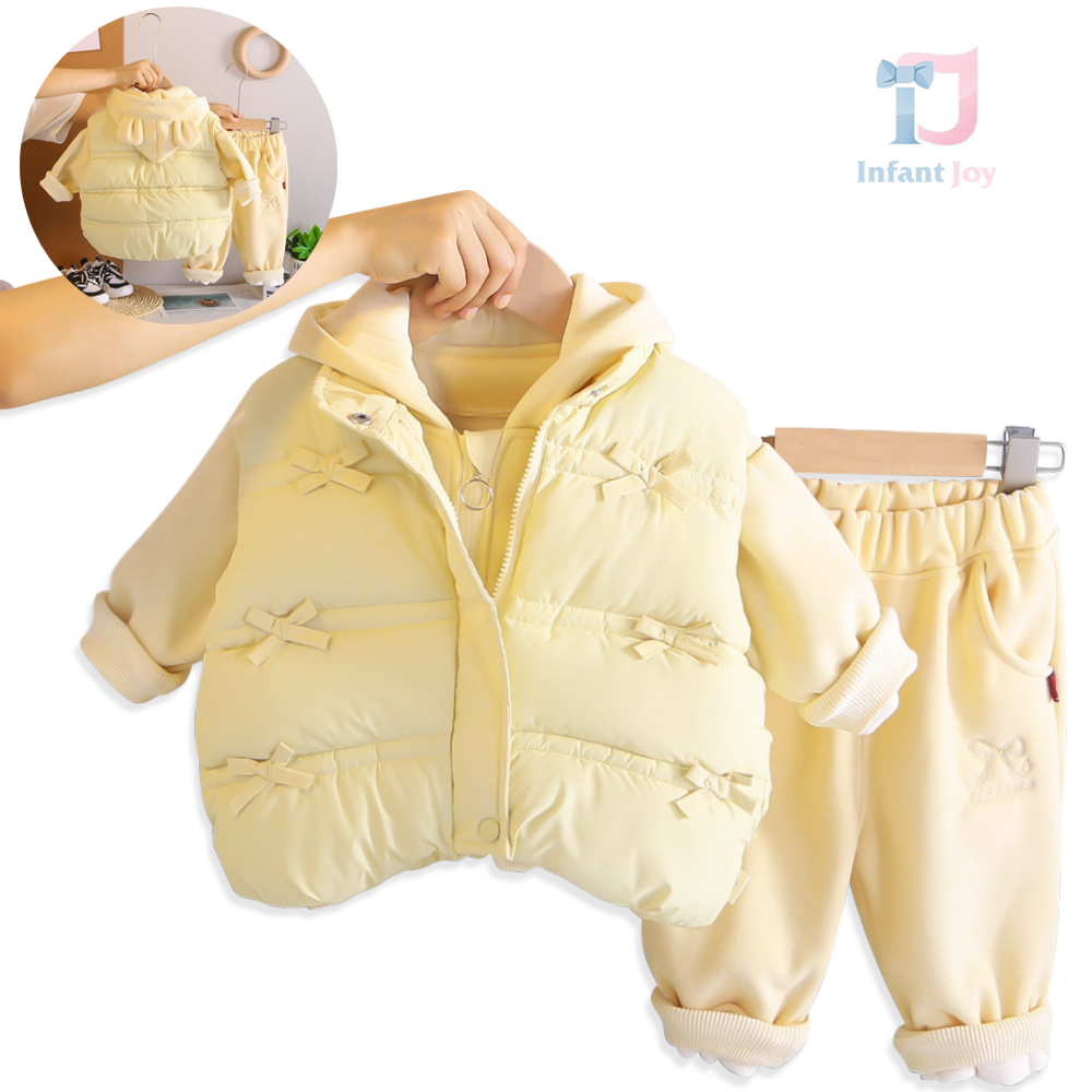 Set sport matlasat de 3 piese cu vestă cu fundițe, bluză/hanorac cu glugă și pantaloni Sporty Ribbon Lemon