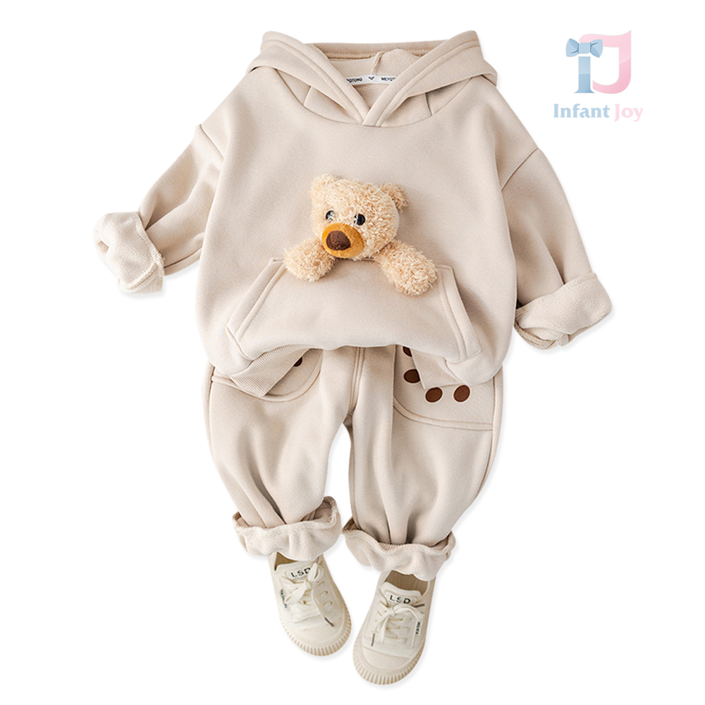 Set matlasat de 2 piese cu bluză/hanorac cu buzunar tip „cangur”, elemente 3D și pantaloni Tiny Bear