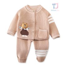 Set din tricotaj de 2 piese cu cardigan și pantaloni Warm Bud