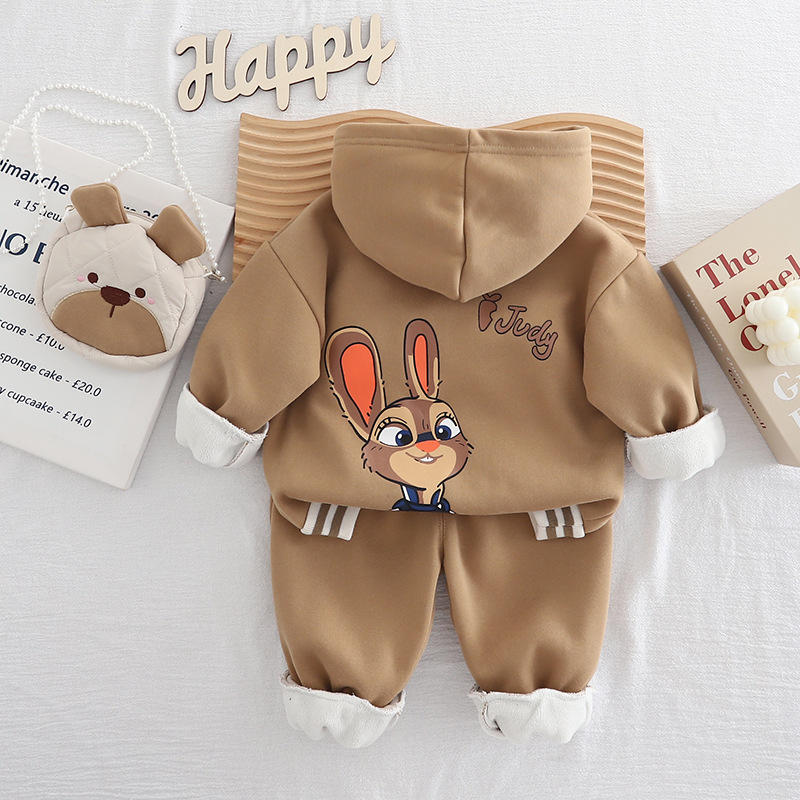 bebeshki-detski-komplekt-juddy-hops-caramel (3)