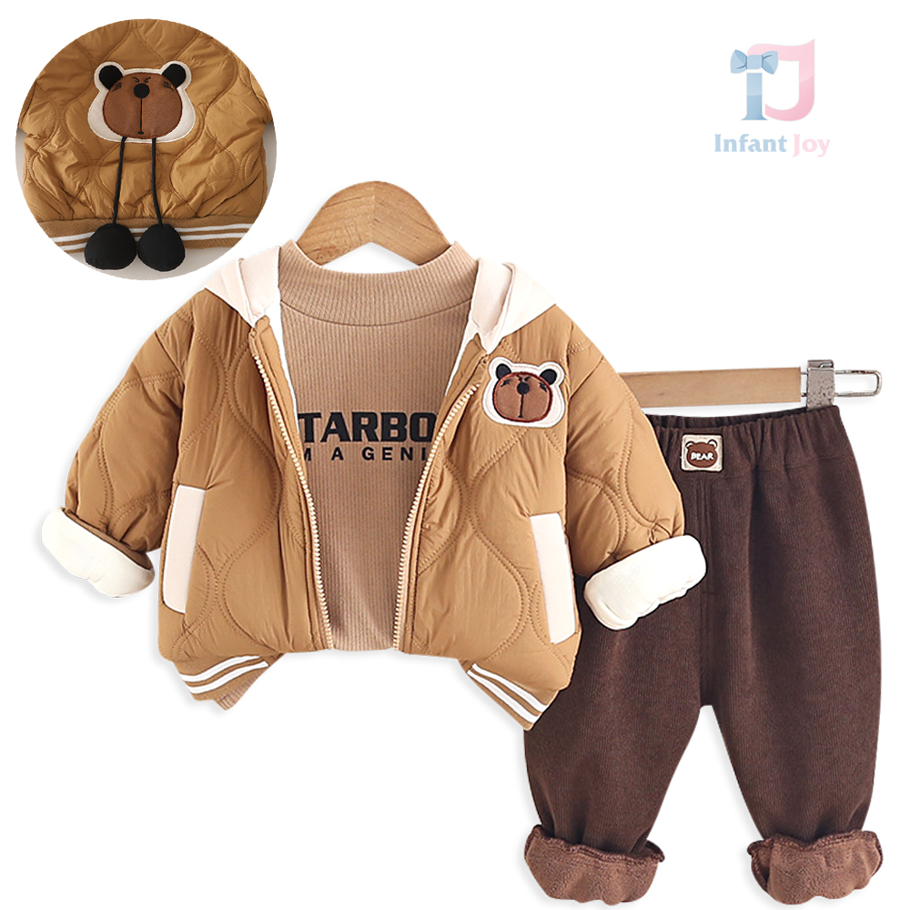 Set vătuit de 3 piese din jachetă din fâș cu glugă, bluză rib și pantaloni din denim Turbo Bear