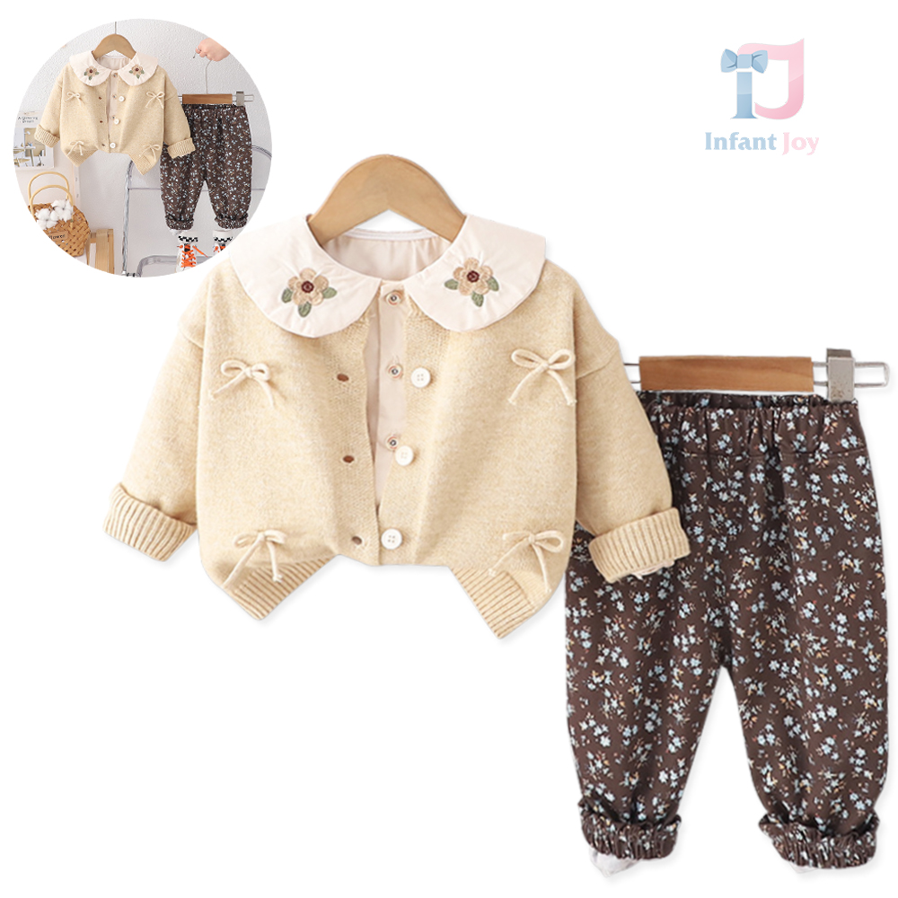 Set de 3 piese cu cardigan tricotat cu fundițe 3D, cămașă cu guler „Peter Pan” și pantaloni cu imprimeu floral Rustic Rose Beige