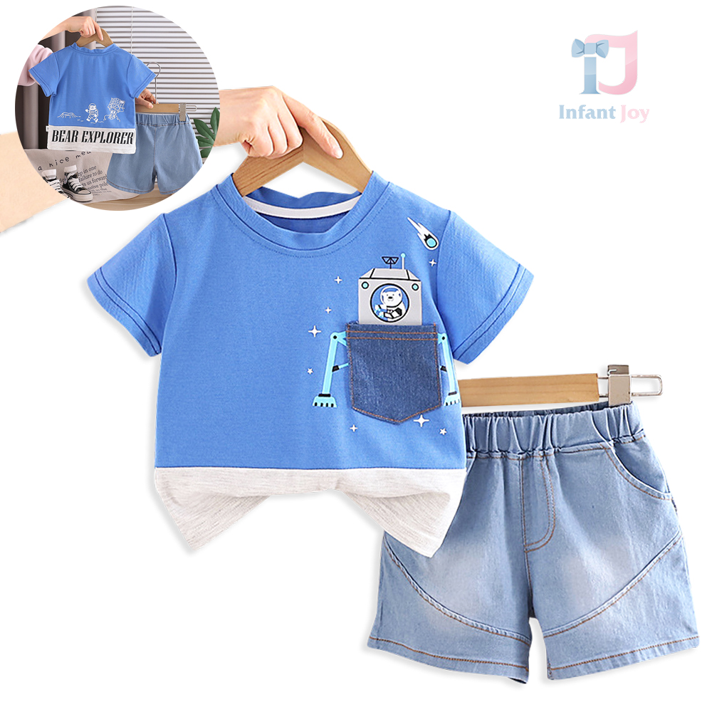 Set de 2 piese din tricou cu imprimeu și pantaloni scurți din denim Astro Bear