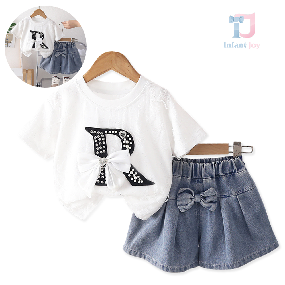 Set de 2 piese din tricou cu relief, elemente 3D și pantaloni scurți din denim Romantic Style White
