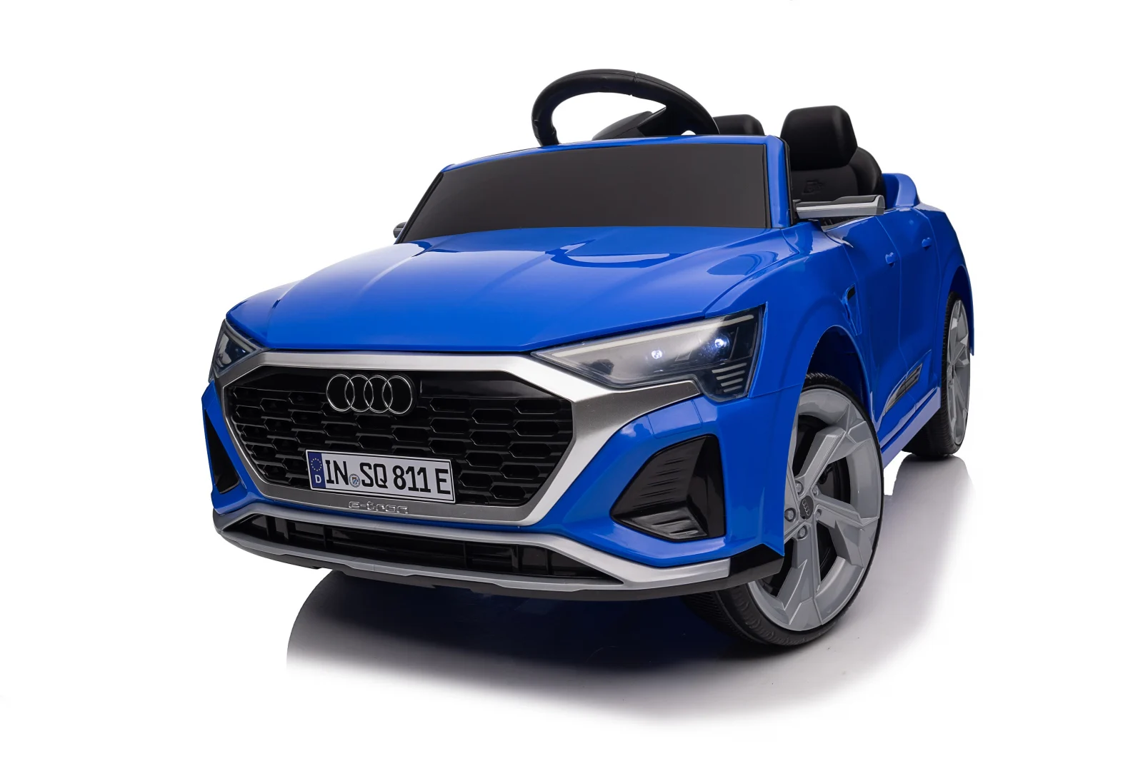 masinuta-electrica-copii-cu-licenta-audi-sq8-telecomanda-70w-12v-standard-albastra-549114