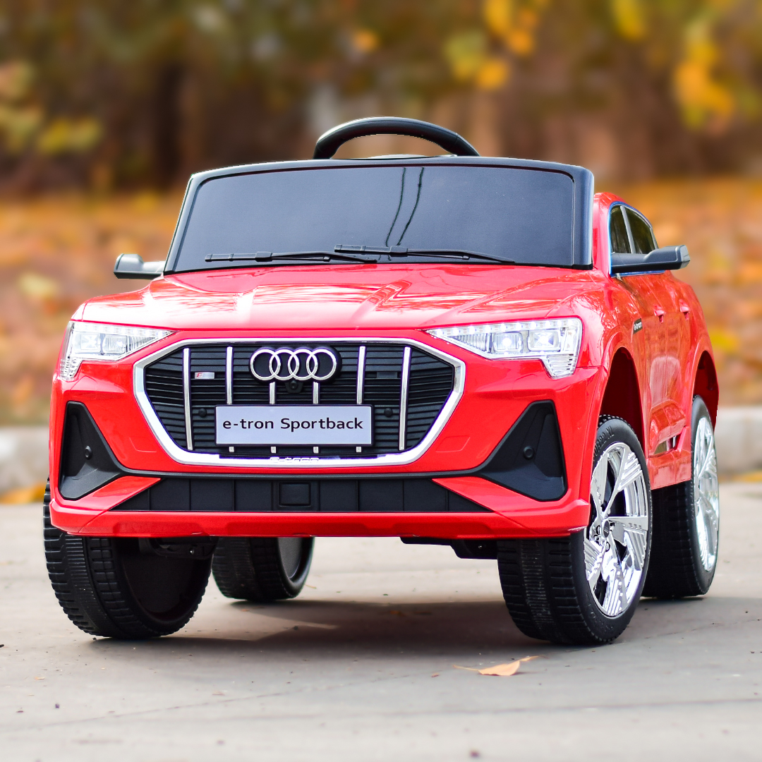 masinuta-electrica-cu-licenta-audi-e-tron-sportback-4×4-putere-140w-scaun-tapitat-rosie-788812